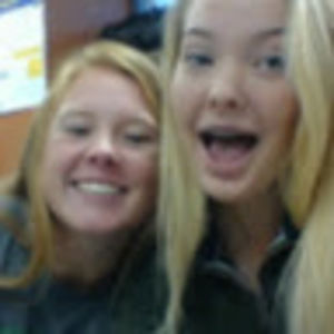 Meet your Posher, Liz